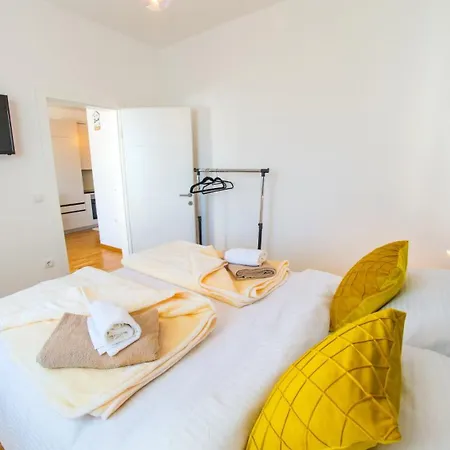 Apartment Lucy 1