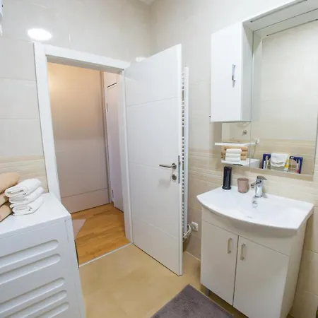 Apartment Lucy 1