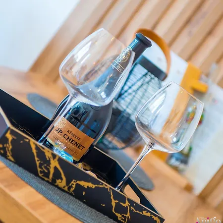 Lucy 1 * סיטלוק